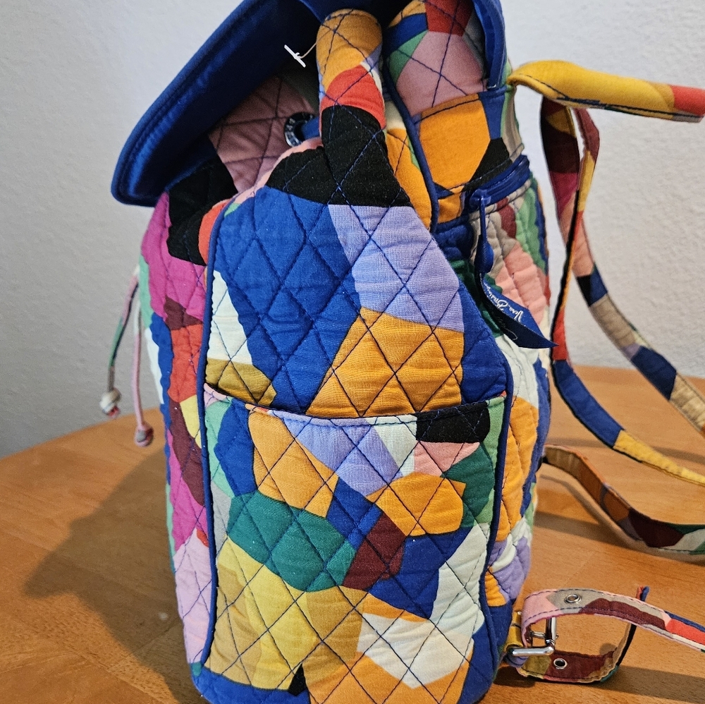 Hardly Used! VERA BRADLY - Multi Colored Quilted Backpack Bag- Multiple Comp. - Picture 2 of 6